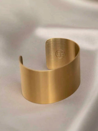 Matte Brede Bangle