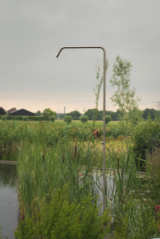 Serpentine Outdoor Douche