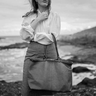Adèle Tot Bag - Zwart