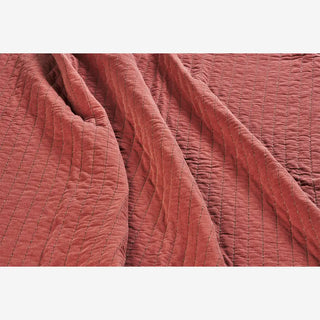 Quilted Bed plaid