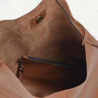 Multi way shoulder bag
